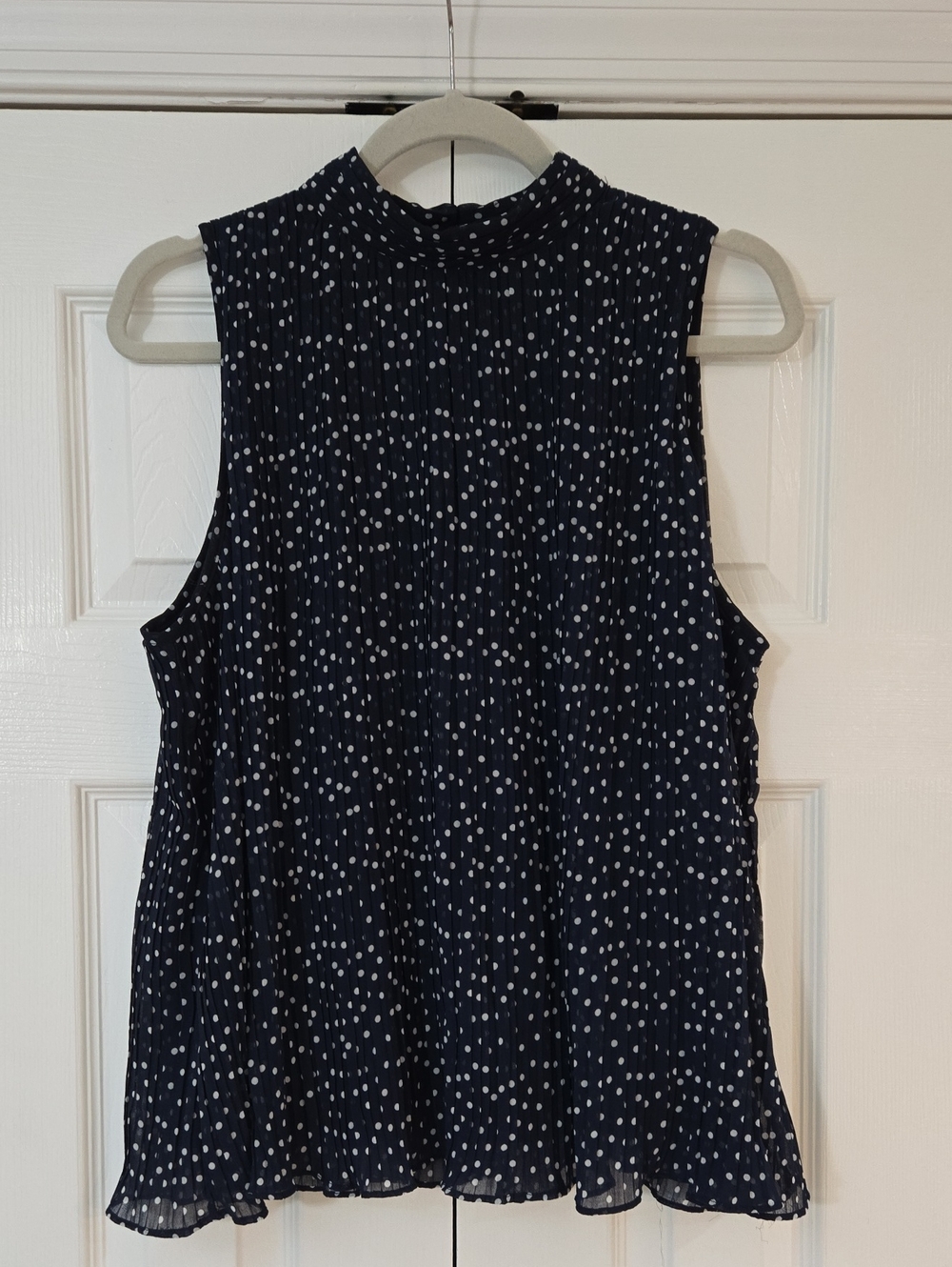 Adrianna Papell Navy and White Polka Dot Sleeveless Mock Neck Camisole